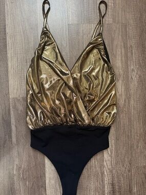 Alice + Olivia Gold and Black Metallic Bodysuit  size Xsmall